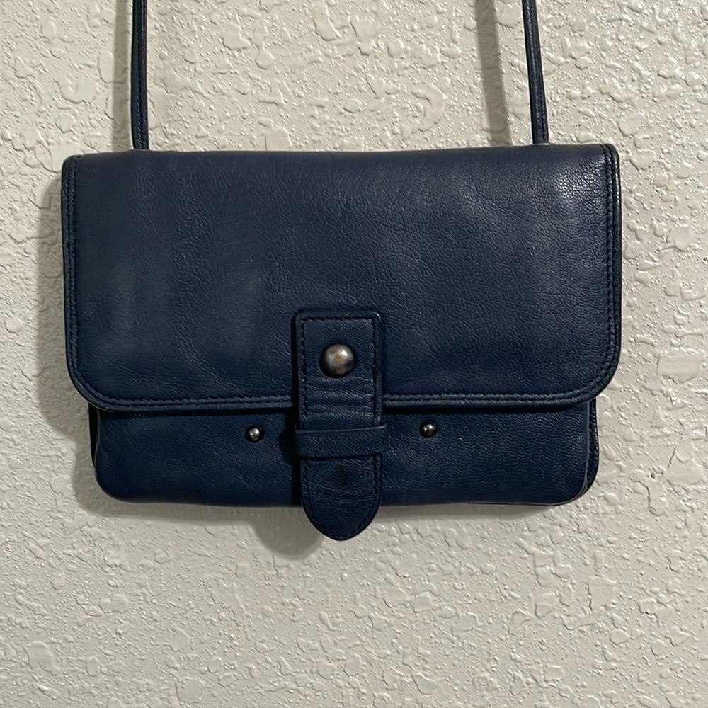 Lucky Brand compact crossbody purse